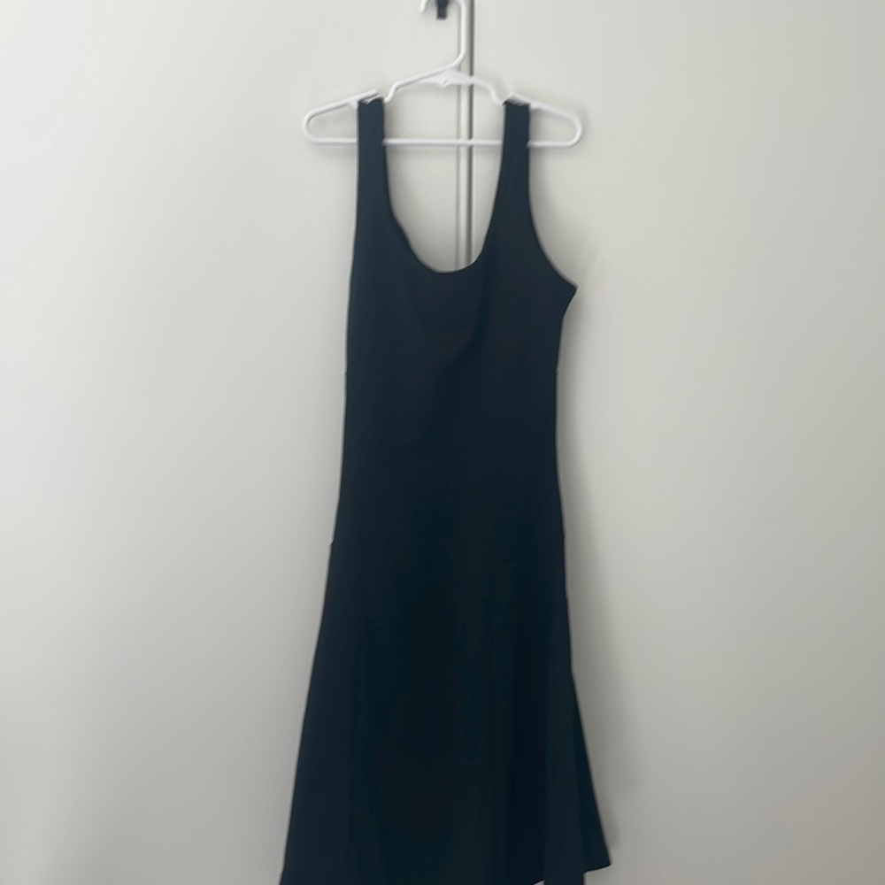 ☀️|Black flowy dress